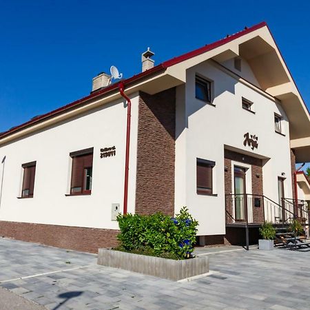 Arya Vila Piest'any Exteriér fotografie